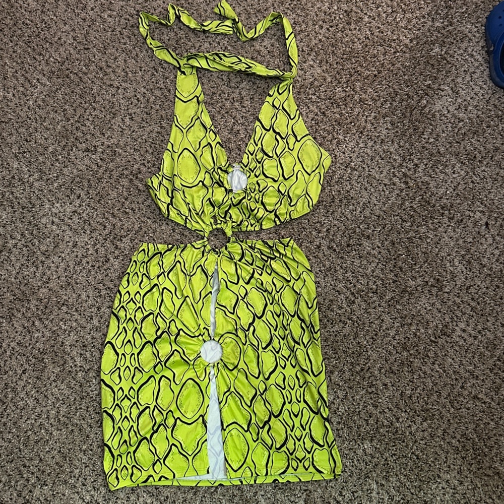 Fashion Dress Size Large